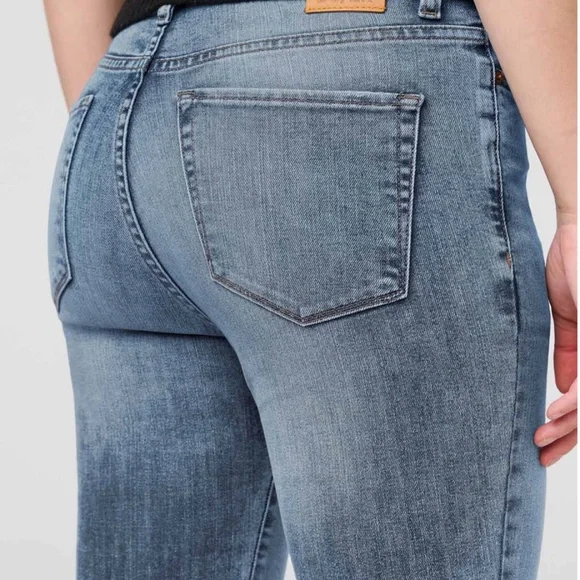 NWT DUER Womens Kick Flare Denim Pant in Beach Blue - Picture 8 of 14